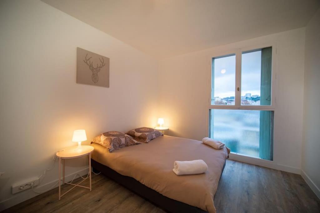 Fully Equipped Apartment Balcony Sleeps 7 Wifi Marseille Exterior photo